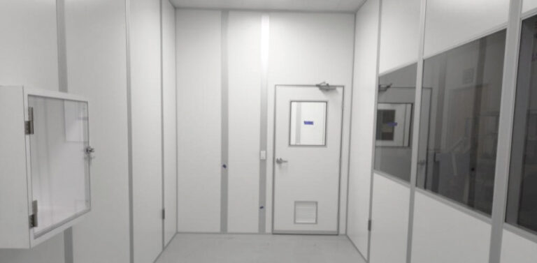 American Cleanroom Systems Awarded FDA Class 100 Cleanroom Project ...