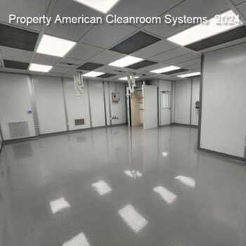 ISO-7 modular cleanroom, CGMP, interior of room, pharmaceutical formulation room